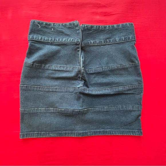 Guess Denim Mini Skirt Size 25 - Picture 3 of 7